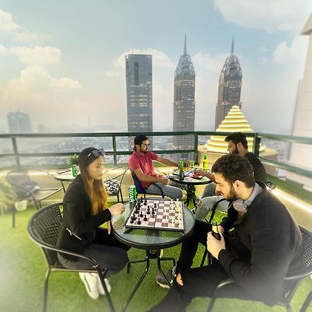 Quiet Partition Room In Tecom Barsha Heights Dubai Exteriör bild