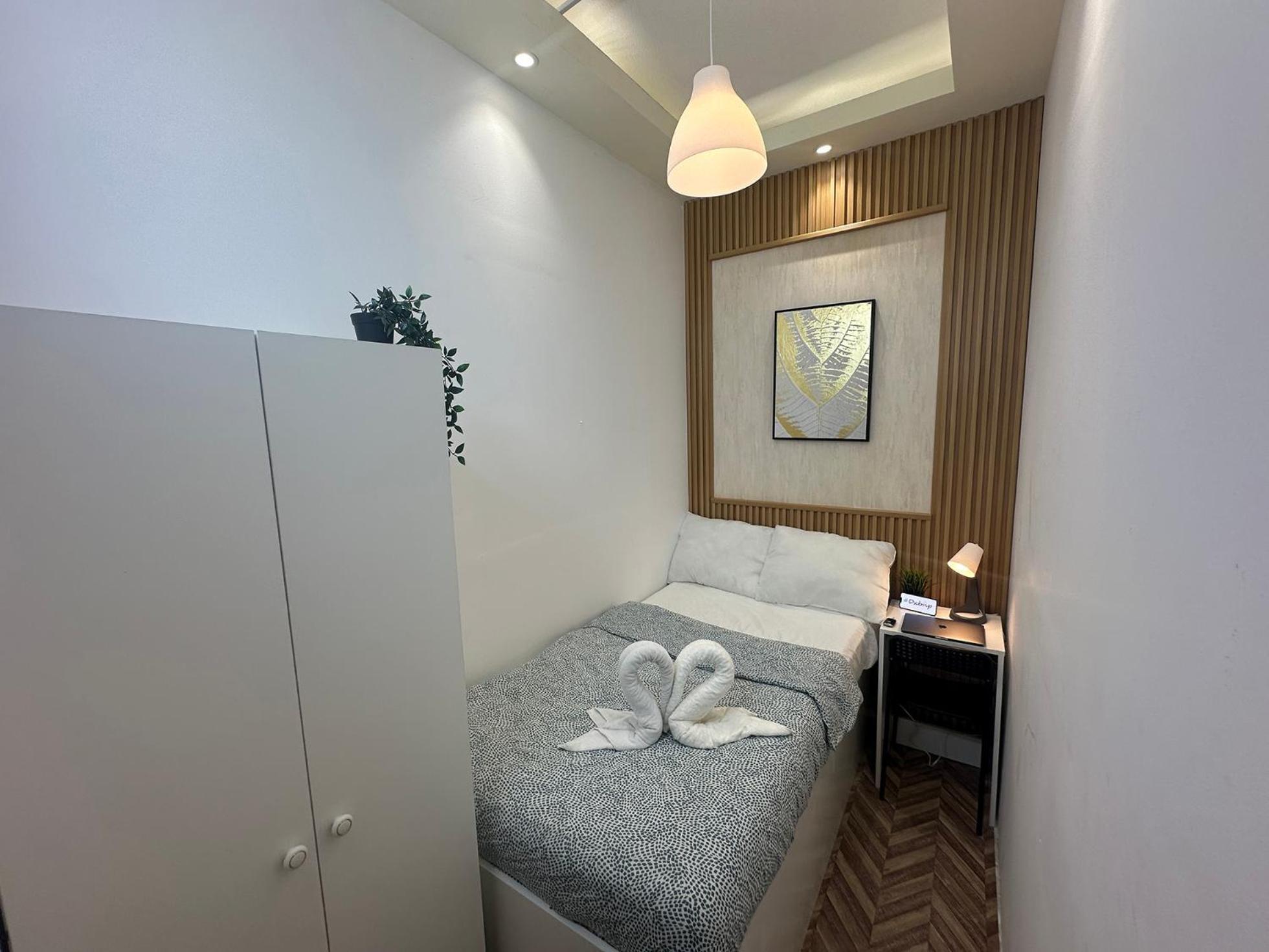 Quiet Partition Room In Tecom Barsha Heights Dubai Exteriör bild